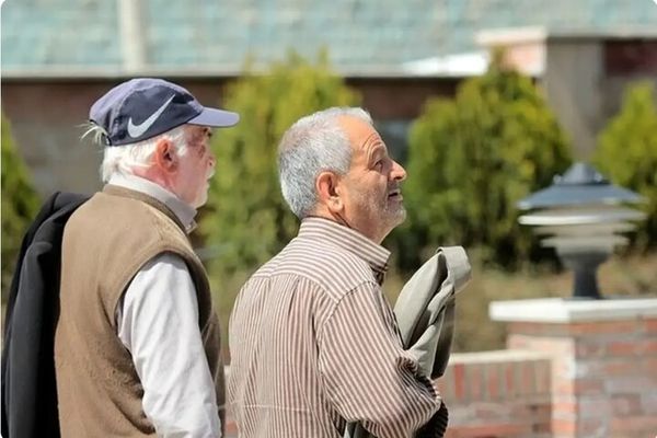 تأمین اجتماعی  خیال بازنشستگان را راحت کرد | انعقاد قرارداد بیمه تکمیلی بازنشستگان 