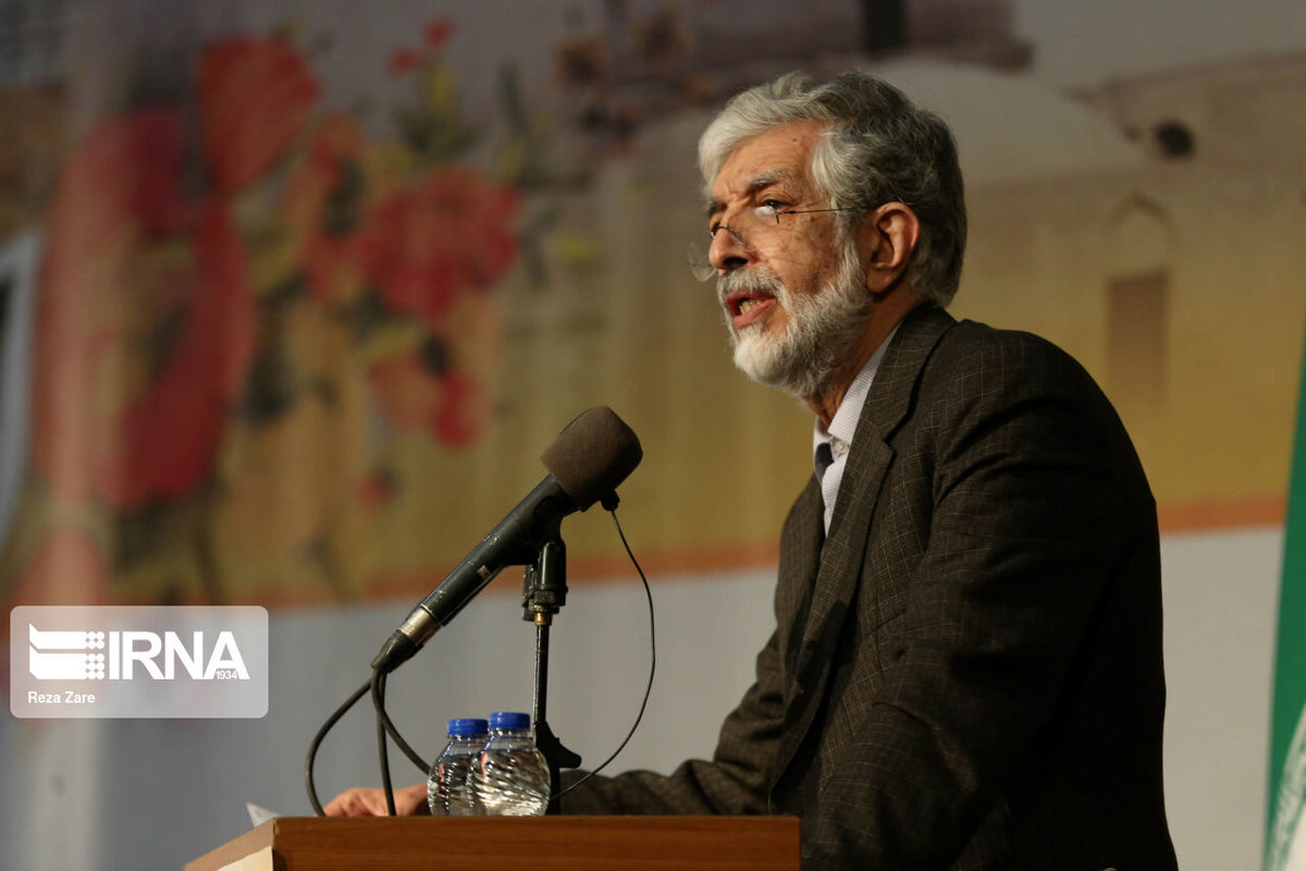 حداد عادل: خانم‌ها را باید در اداره کشور جدی گرفت