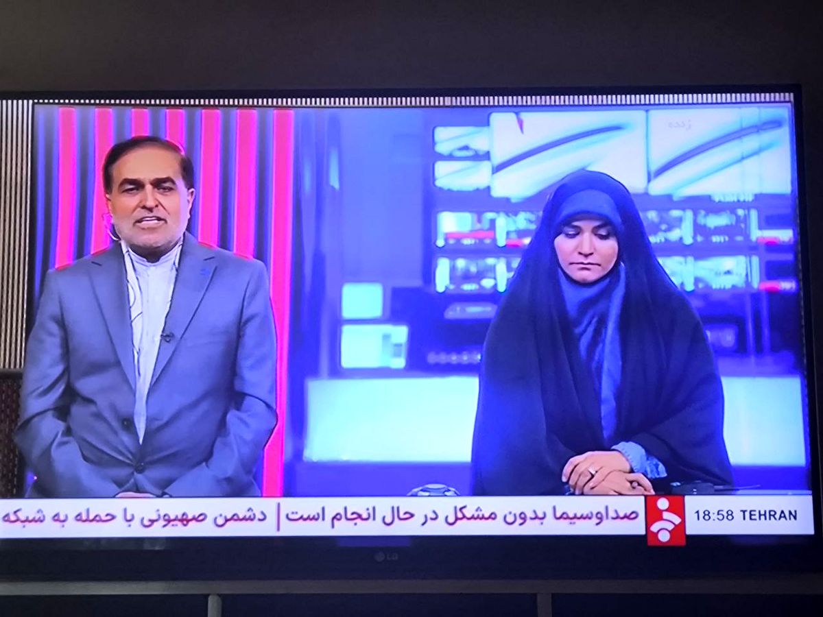 سحر امامی مجری صداوسیما به پخش زنده شبکه خبر بازگشت +عکس