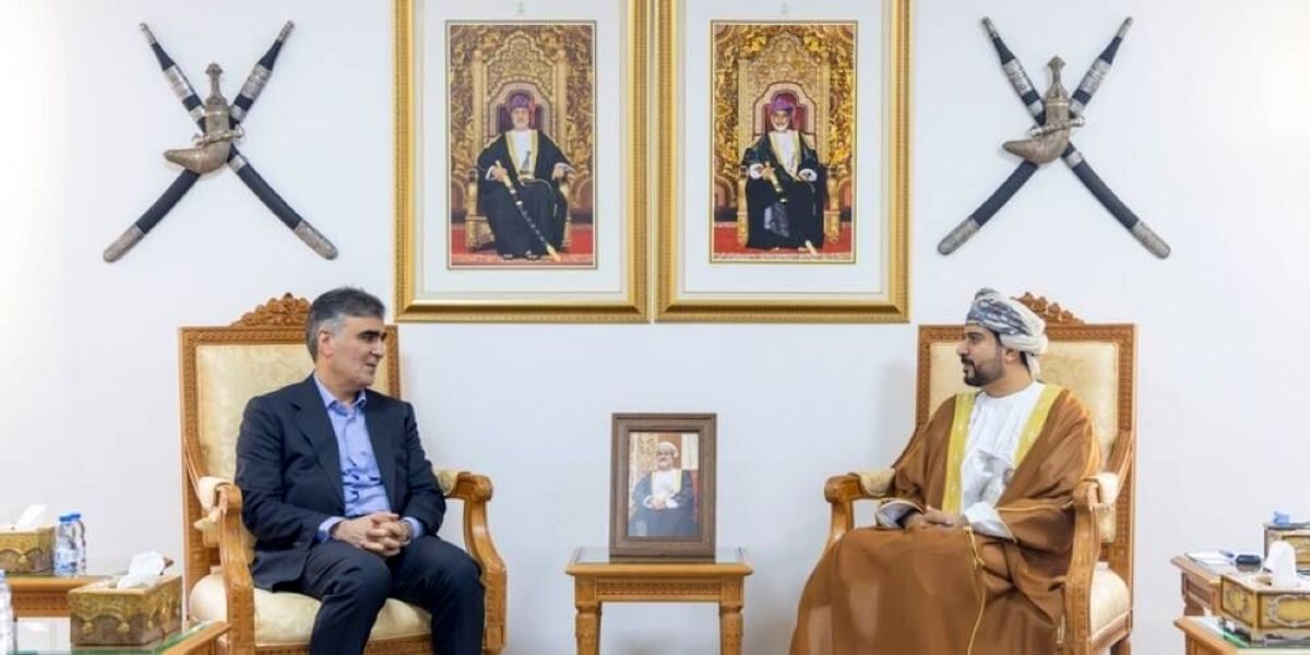 راه های توسعه همکاری بانکی بین ایران و عمان بررسی شد