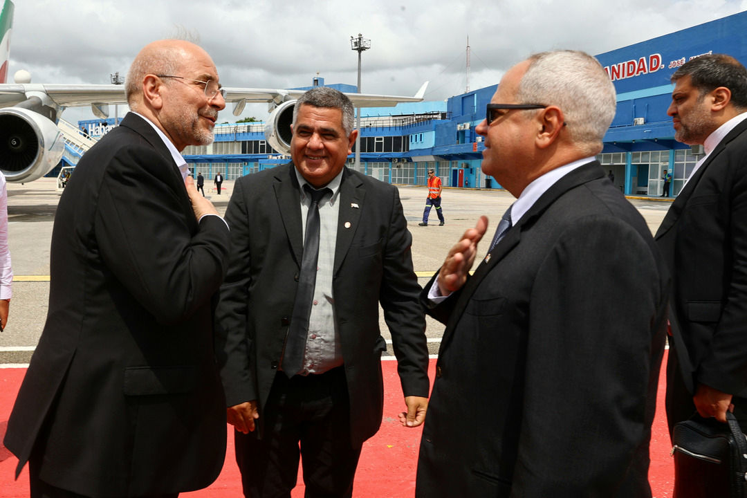 تصاویر بدرقه قالیباف توسط رئیس و نایب‌رئیس مجلس کوبا