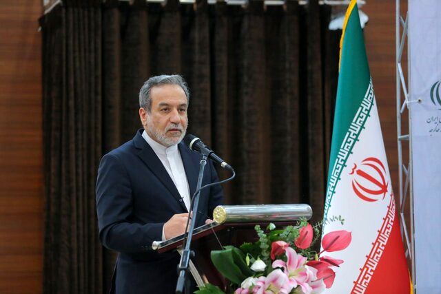 شرط جدید عراقچی برای گفتوگوی دوباره با کالاس؟