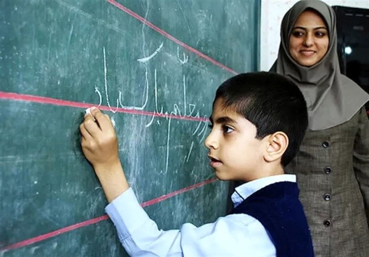 خبر فوری برای بازنشستگان فرهنگی /آخرین وضعیت رتبه‌بندی معلمان بازنشسته