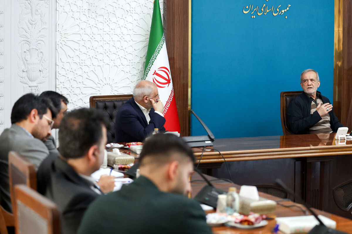 پزشکیان: حل چالش انرژی با راهکارهای متنوع و مشارکت‌محور دنبال می‌شود