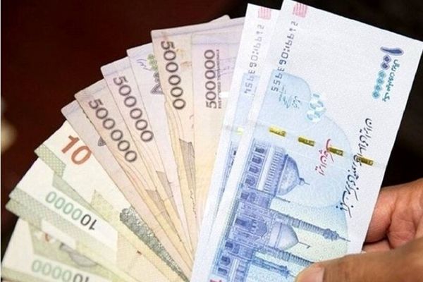 افزایش ۷ تا ۱۰ میلیون عیدی کارگران | غافلگیری احتمالی دولت برای افزایش عیدی کارمندان 