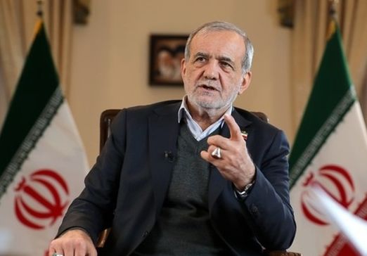 پزشکیان: باید اختیارات در استان‌ها واگذار بشود