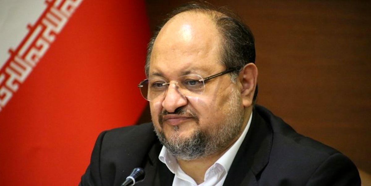 خبر خوش وزیر کار  درباره بدهی فدراسیون فوتبال +فیلم