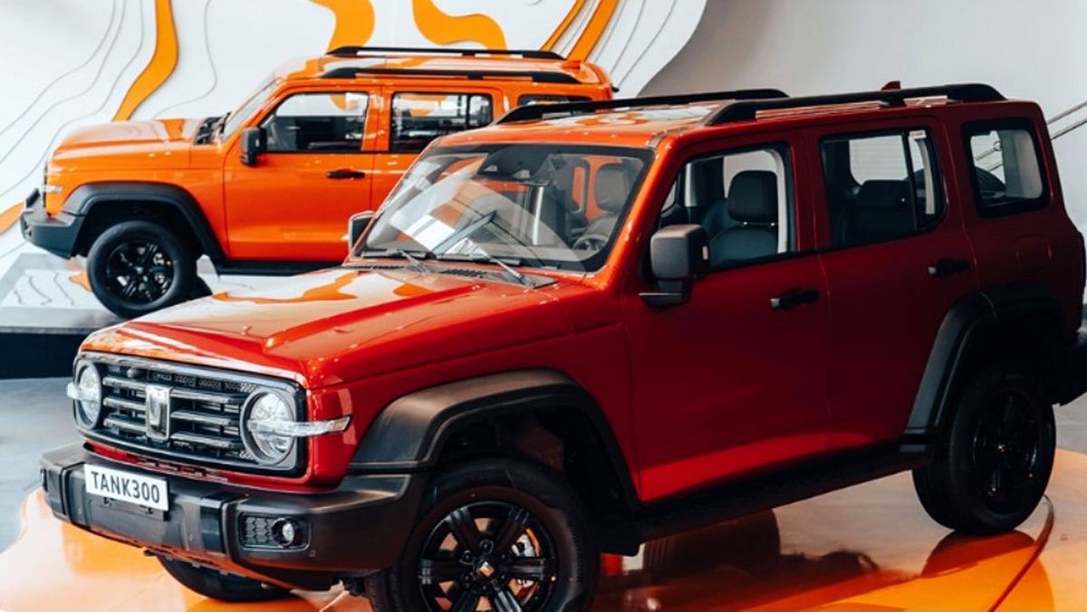 آغاز فروش خودرو فوق لوکس تانک 300 | با آپشن های ویژه |شاسی‌بلند آفرودی چینی بخرید