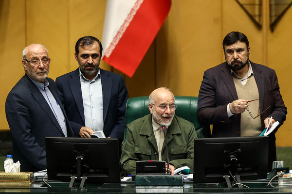 تصاویر: نشست علنی نوبت عصر مجلس دوشنبه ۲۷ بهمن ماه  