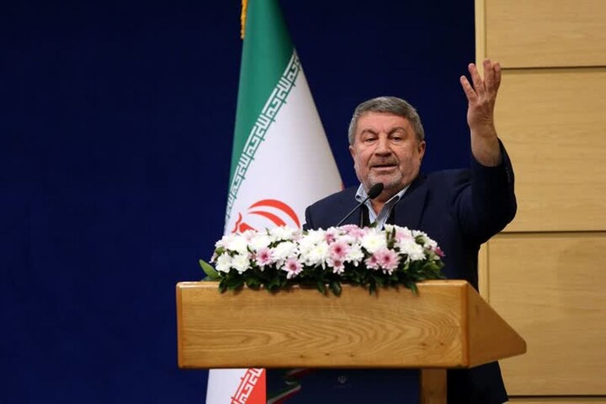 حضرتی: رسانههای خارج ماموریتشان این است که دولت را تخریب کنند