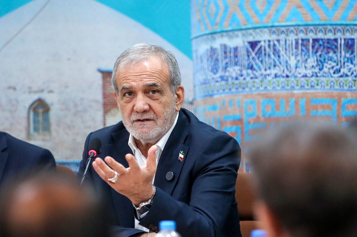 مجری: آقای دکتر همکارانتان اشاره می‌کنند مصاحبه را تمام کن