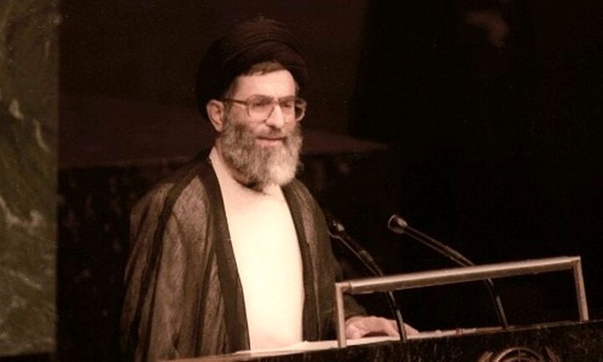 روایتی از حضور آیت‌الله خامنه‌ای در سازمان ملل؛ دیپلماسی در میانه جنگ