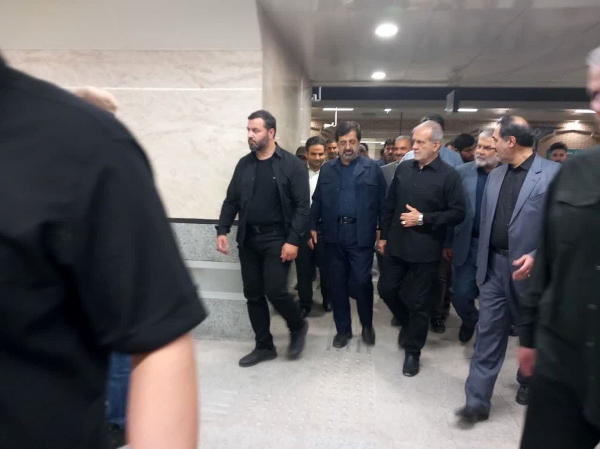 بازدید رئیس‌جمهور از پروژه متروی قم