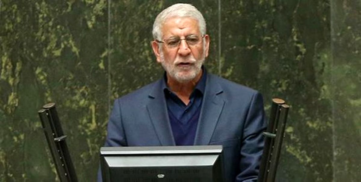 دهمرده: همترازان علمی معلمان در وزارتخانههای دیگر، دریافتیهای بالاتری دارند
