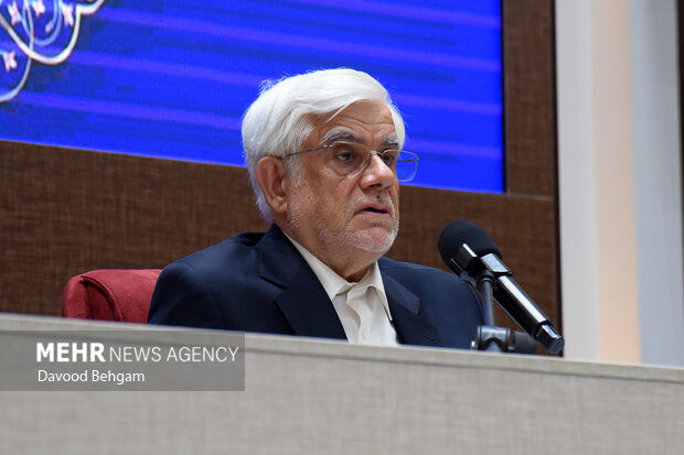 عارف: برخی رشتههای دانشگاهی مفید در پیشرفت کشور، ناشناخته ماندهاند