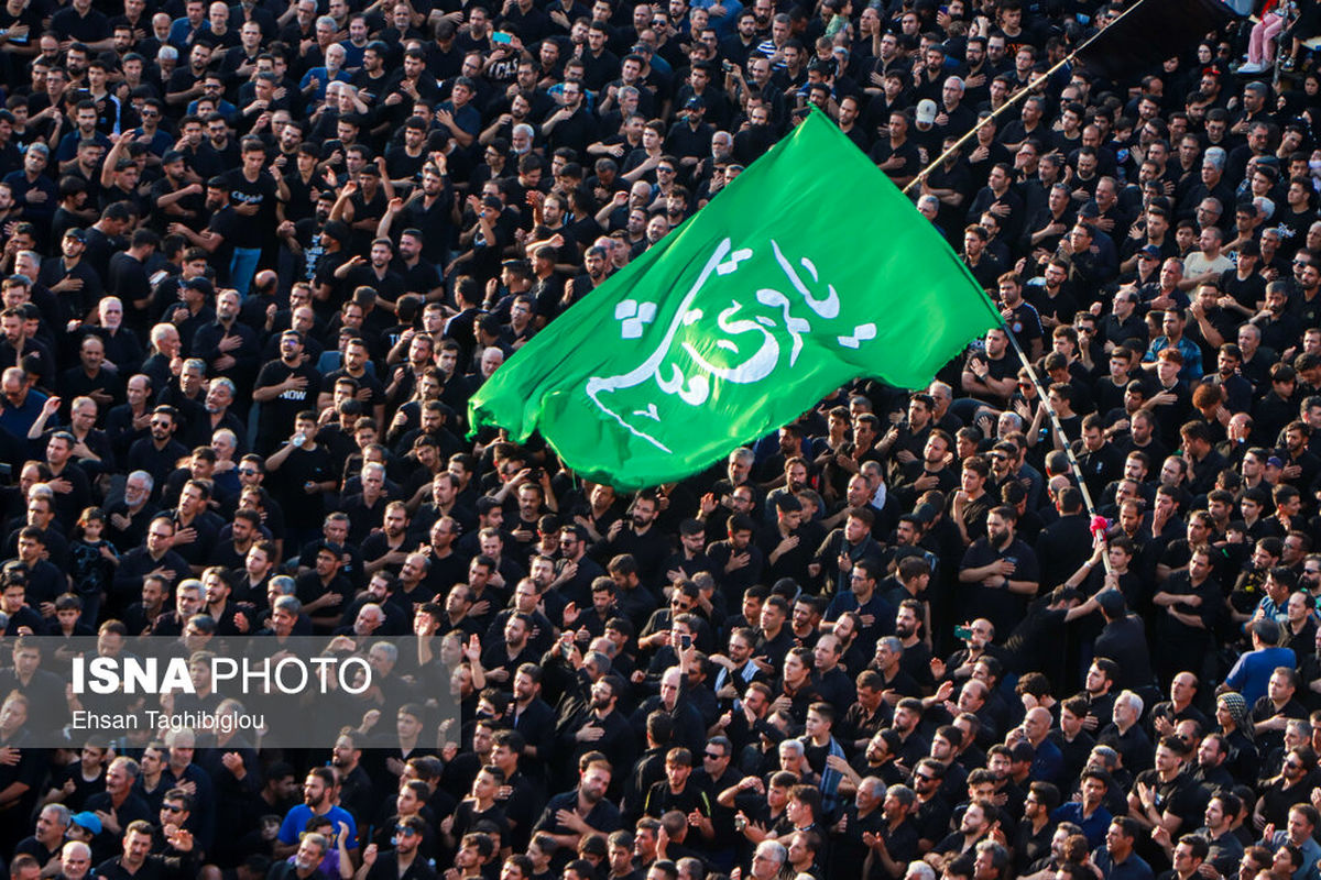 دسته عزاداری حسینیه اعظم زنجان به مناسبت رحلت امام خمینی(ره)