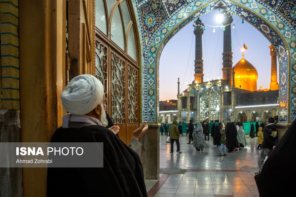 تصاویر: لیلة الرغائب شب آرزوها در حرم حضرت فاطمه معصومه(س)