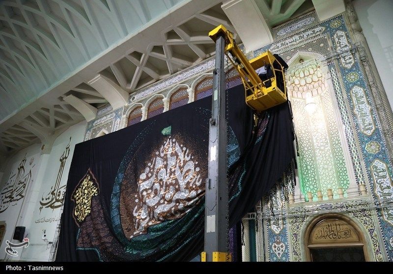 تصاویر: حرم حضرت فاطمه معصومه(س) سیاه‌پوش شد