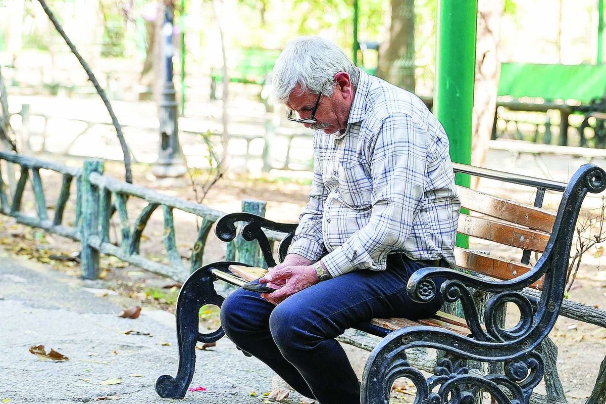 ثبت نام وام بازنشستگان ۵۰۰ میلیون بدون ضامن با سورپرایز بانک رفاه | ثبت‌نام اینترنتی کارت بازنشستگان فقط در ۱۵ دقیقه