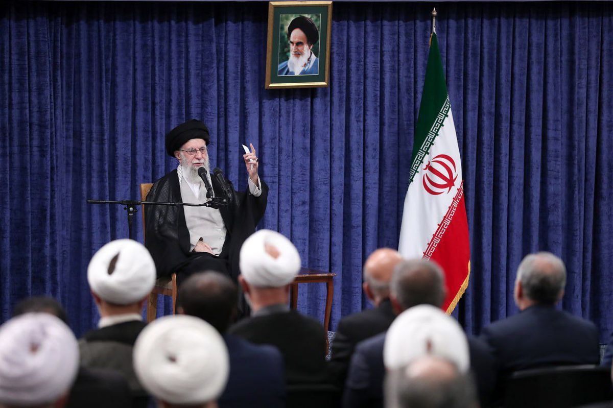  رهبر انقلاب: همه اتحاد ملی را حفظ کنند