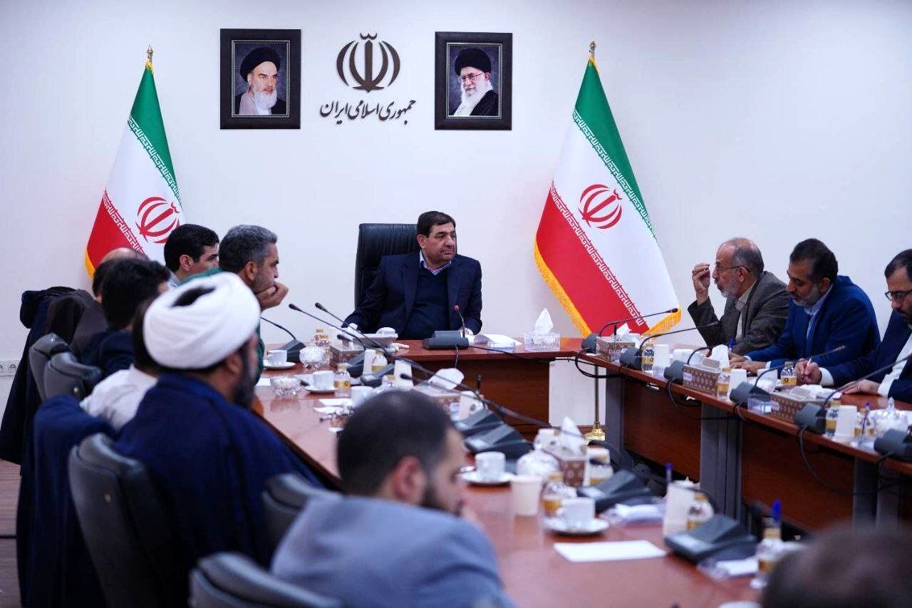 نشست مشترک جمعی از نمایندگان مجلس با مخبر