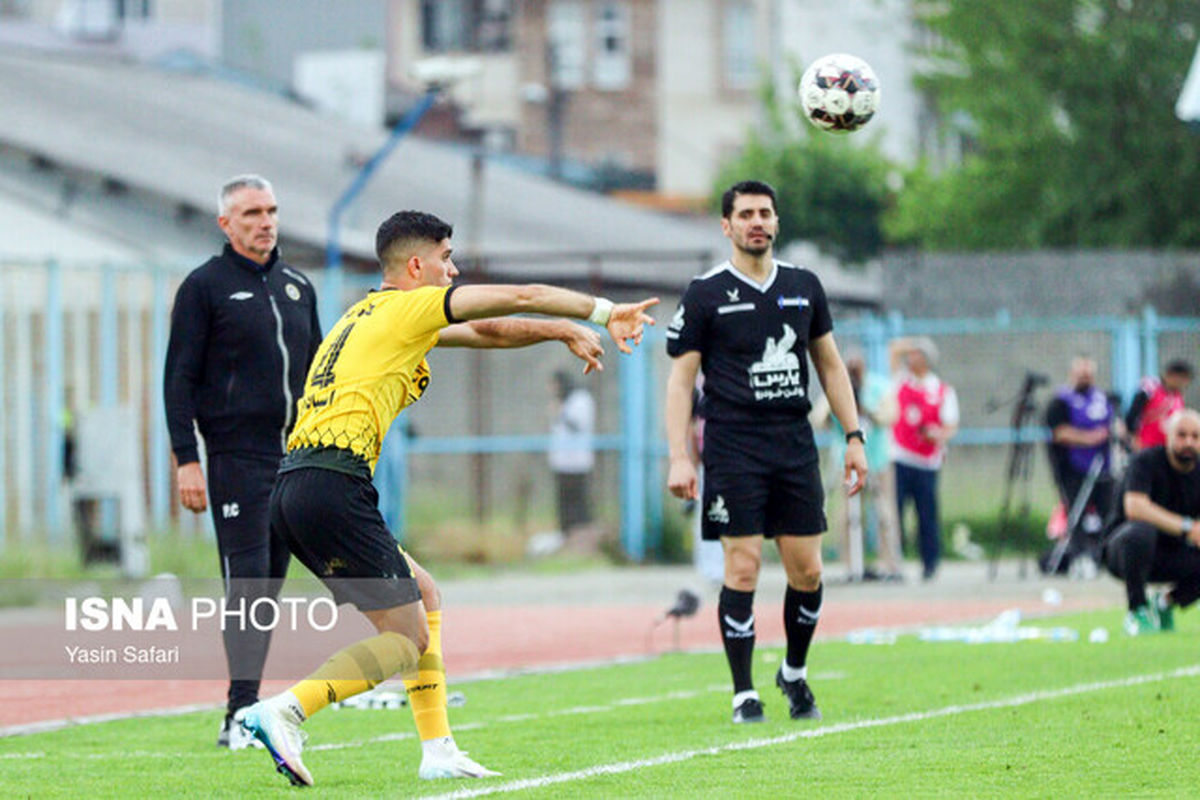 در نشست خبری سرمربیان چه گذشت؟ | کارترون پس از حذف سپاهان از جام حذفی چه گفت؟