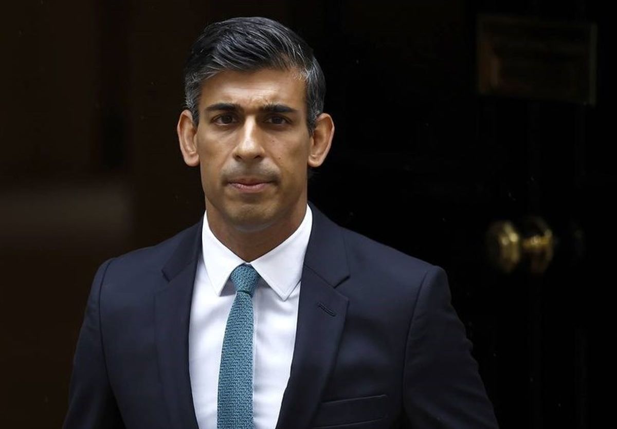 خوش خدمتی انگلیس برای زلنسکی