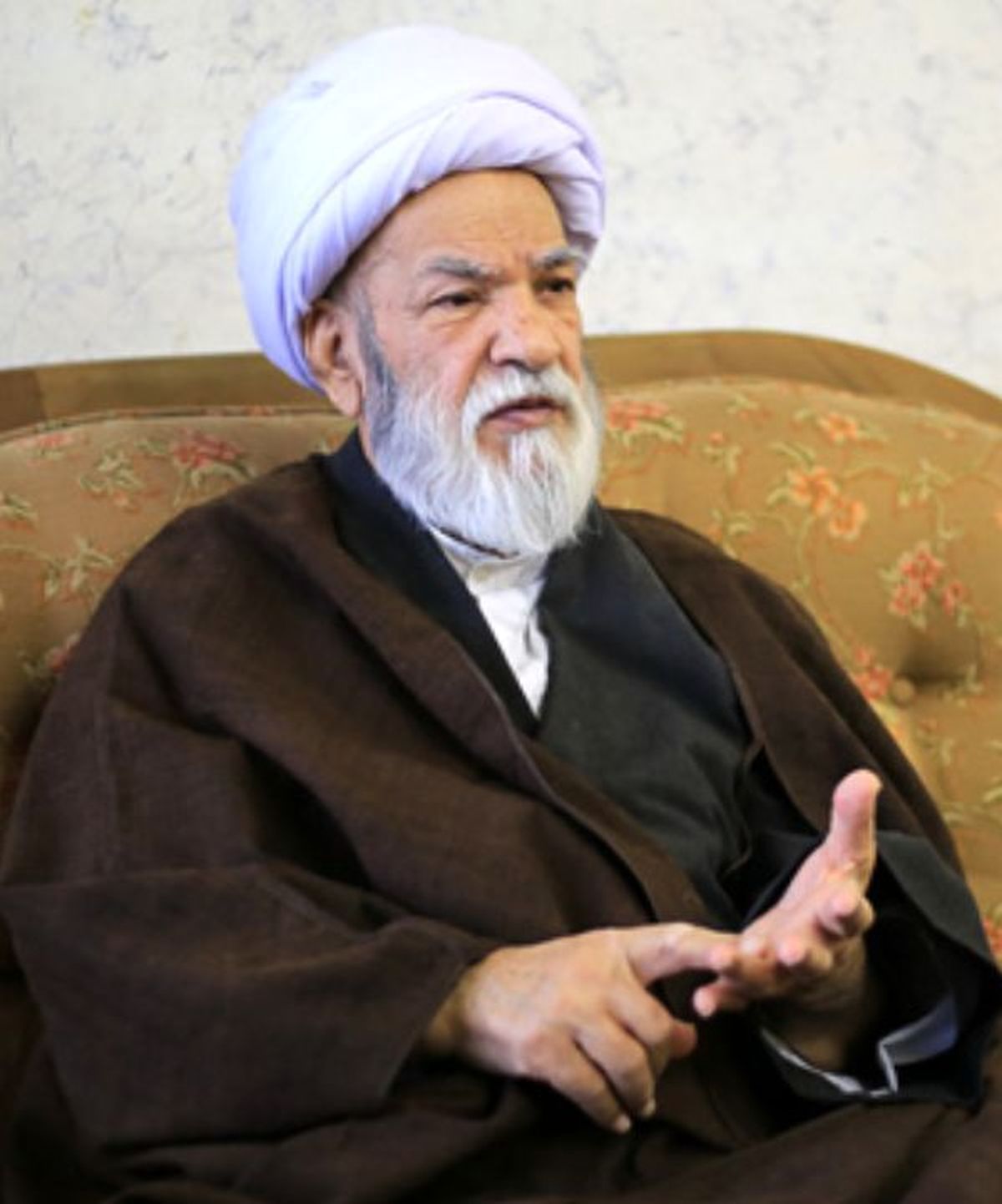 باید به دولت رئیسی فرصت داد