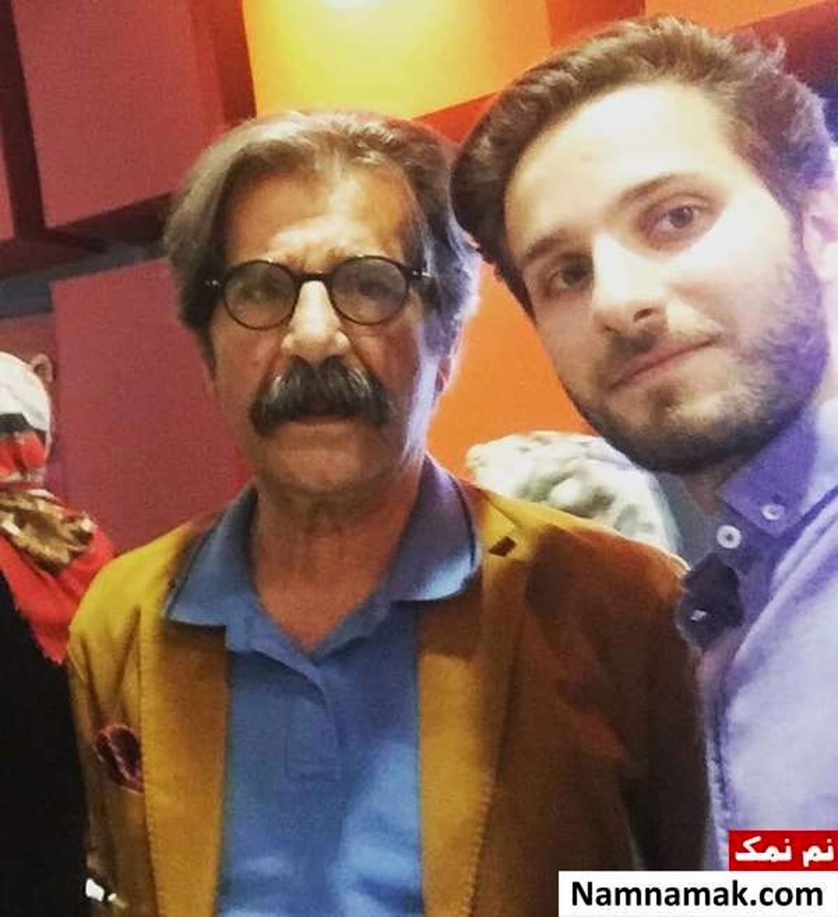 عزت الله مهرآوران در کنار پسرش + عکس 