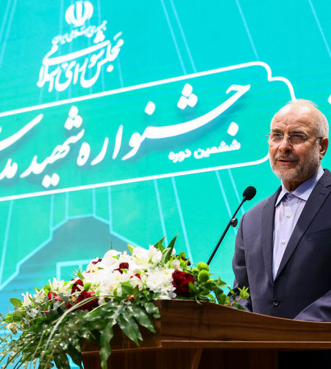 شهید مدرس(ره) معیاری همیشه زنده برای اداره مجلس است/موضوعات معیشتی و اقتصادی بزرگ ترین چالش مردم است