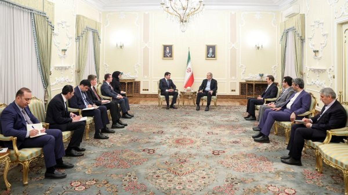 جمهوری اسلامی ایران خواهان همافزایی و افزایش قدرت جهان اسلام است/ دعوت رئیس جمهور از الهام علیاف برای سفر به تهران