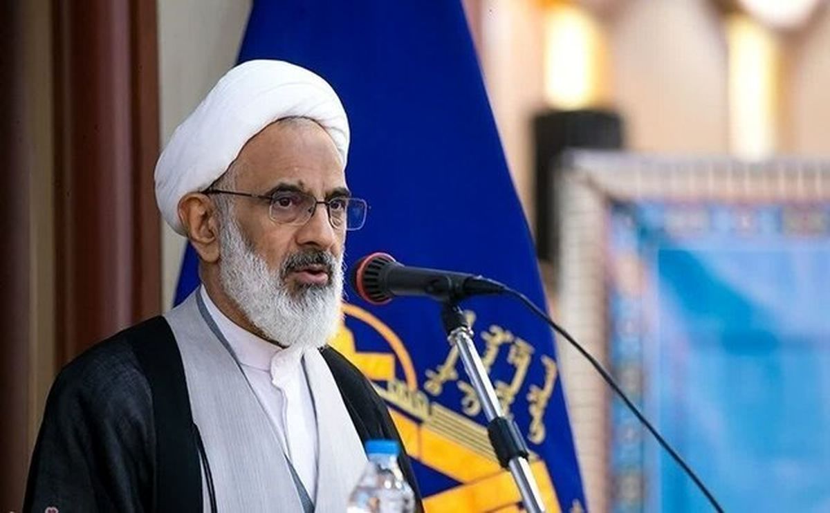 حاجی‌صادقی: به امر رهبری از قوای سه‌گانه حمایت و پشتیبانی می‌کنیم 