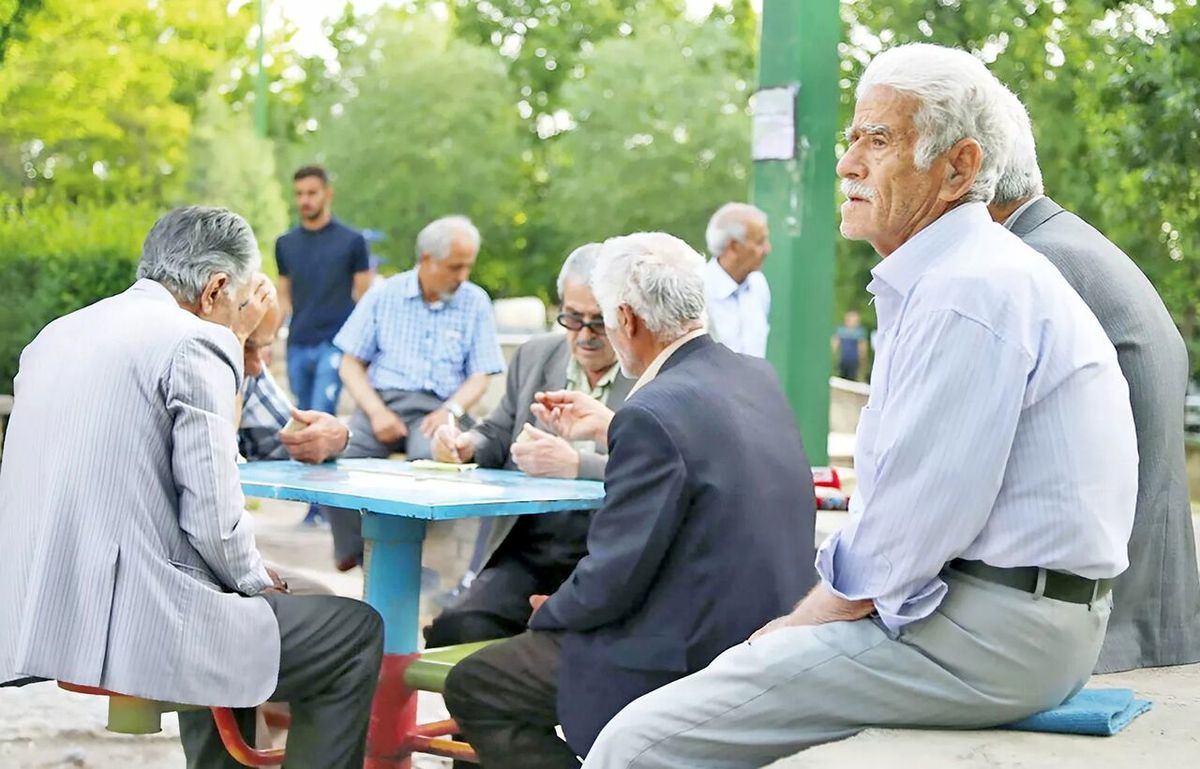 فرمول تعیین حقوق بازنشستگان و کارمندان در سال 1405 | حداقل افزایش حقوق بازنشستگان 13 میلیون اعلام شد