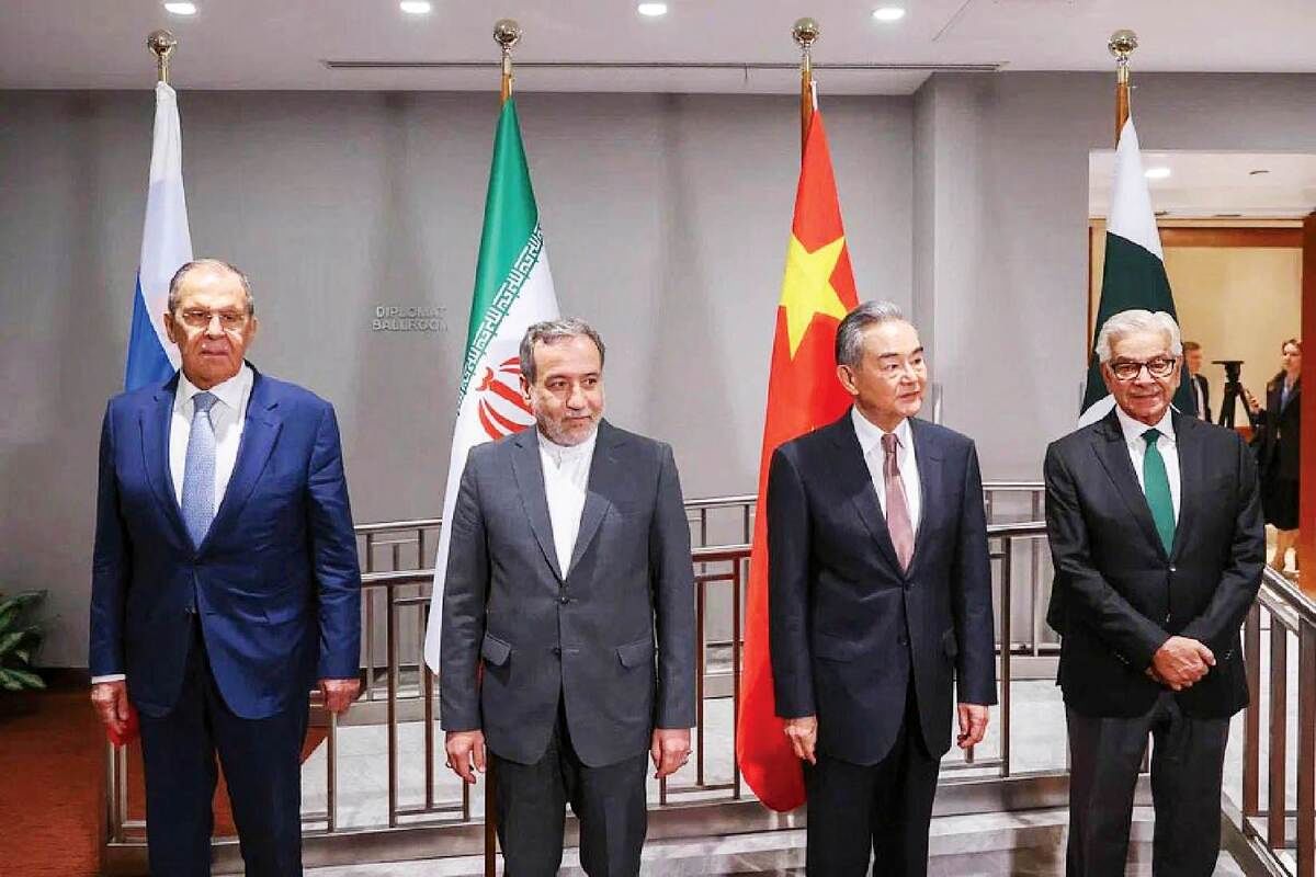 تروئیکای شرق، اروپا را پای مذاکره آورد