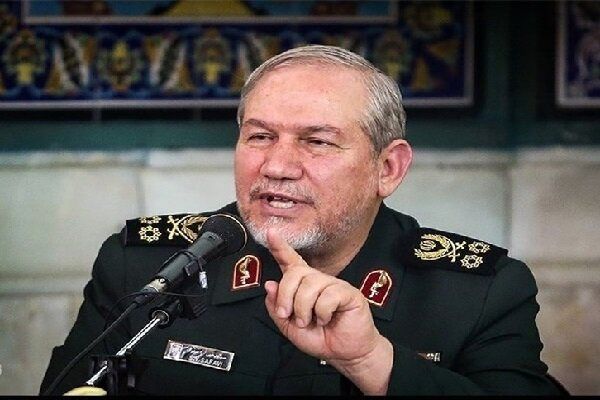 ترامپ موجب افول آمریکا می‌شود/در جنگ ارتش سپاه و بسیج با هم متحد بودند