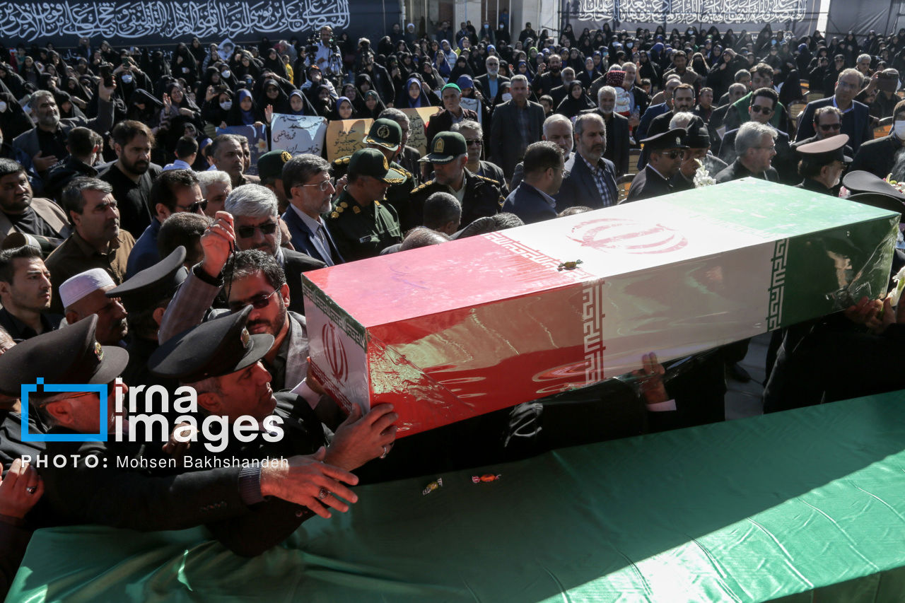 تشییع پیکر ۵ شهید مدافع امنیت در شهرستان‌های تهران