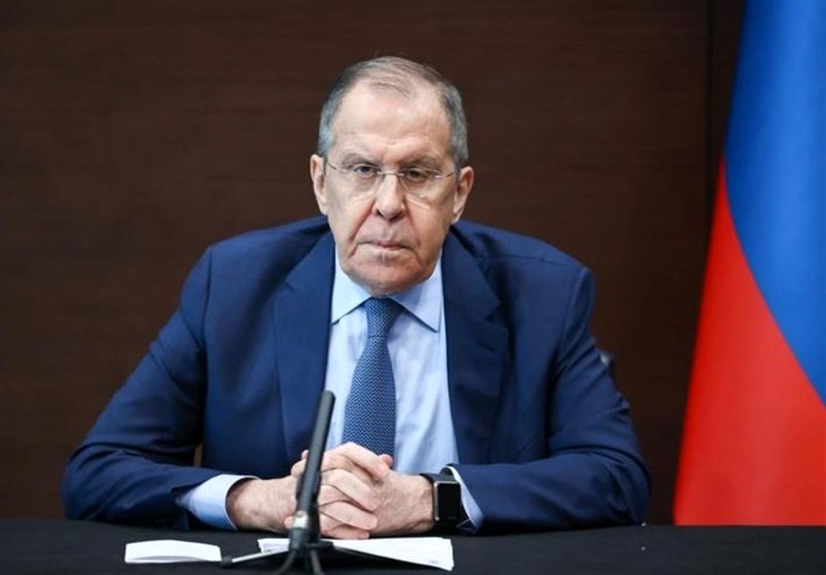 انتقاد تند لاوروف از بازگرداندن تحریم‌های ایران