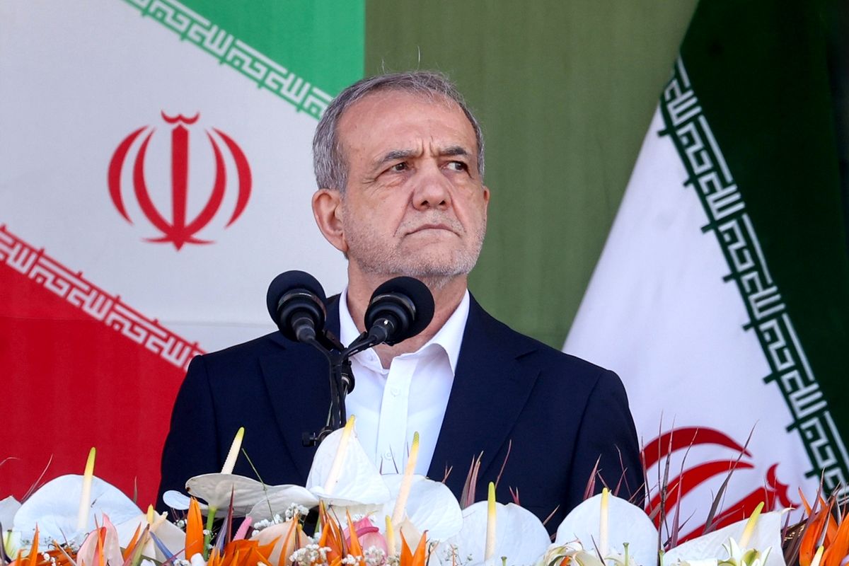 بازدید میدانی رئیس‌جمهور از پروژه ملی شهرک ۱۵۰۰ واحدی «یا فاطمة‌الزهرا (س)»