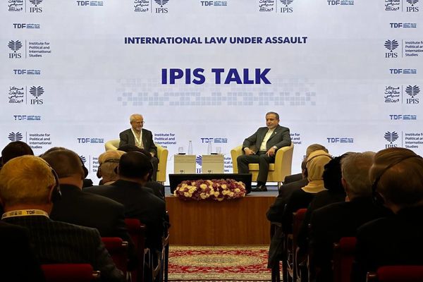 عراقچی: درخواست برای مذاکره مجددا شروع شده است