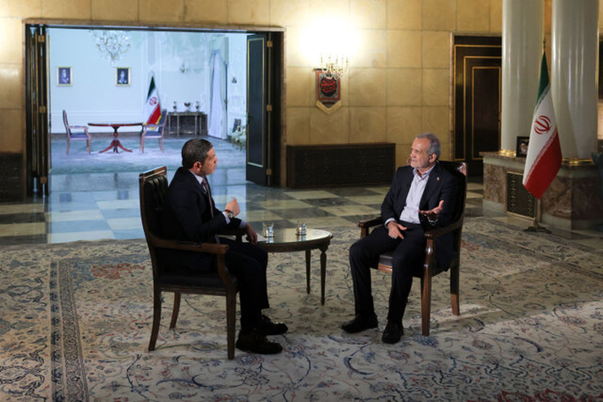 ما از مذاکره و دیپلماسی فرار نکردیم /رهبر انقلاب و جامعه ایران به آمریکا اعتمادی ندارد