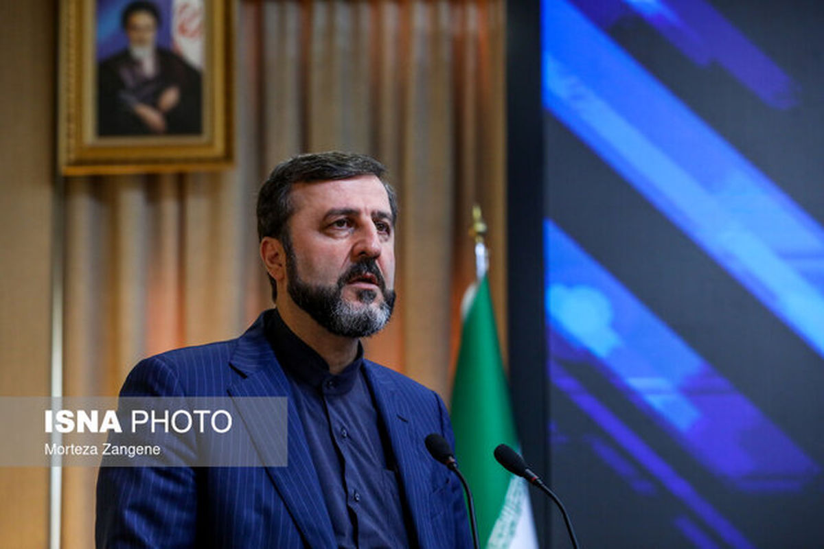 غریب‌آبادی: با توجه به آرایش جنگی دشمن مذاکره اولویت نیست،