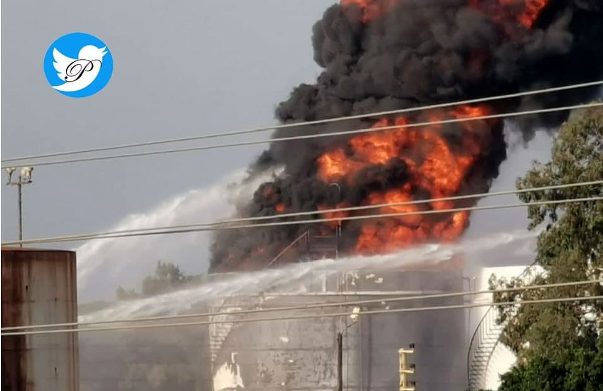 حریق مخزن بنزین تاسیسات نفتی متعلق به نیروگاه زهرانی لبنان