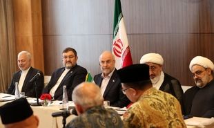  نشست علمای اسلامی و اندیشمندان دانشگاهی اندونزی با قالیباف