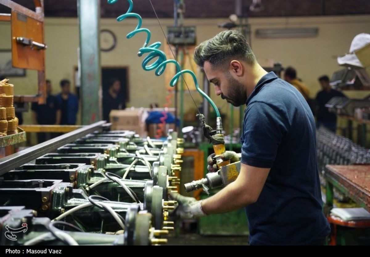 خبر خوش نماینده مجلس برای کارگران | واریزی ۵ میلیونی خرید کالا به کارگران سراسر کشور