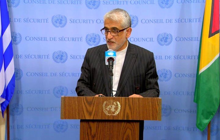 ایروانی: آمریکا مانند دزدان دریایی و تروریست‌ها عمل می‌کند