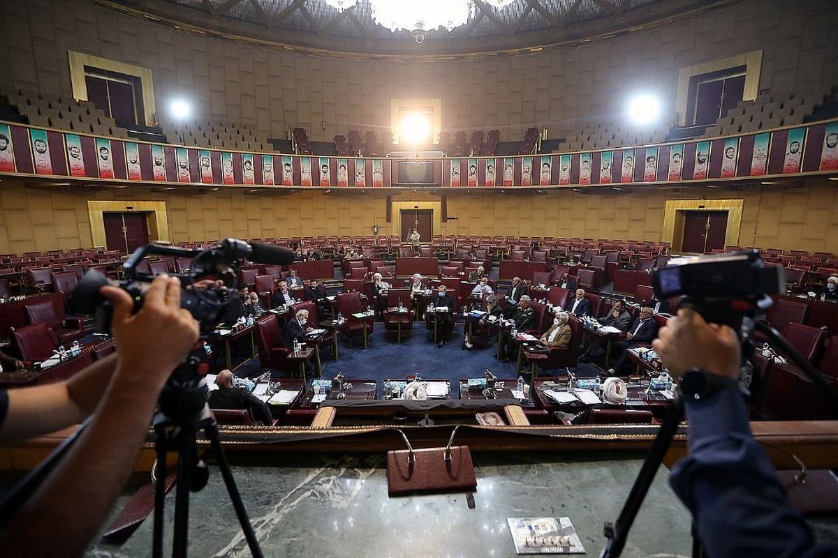 زمان آغاز دوره نهم فعالیت مجمع تشخیص مصلحت نظام