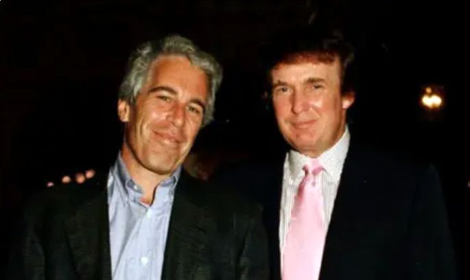 انتشار ایمیل‌های تازه از اپستین/کدام اسرار ترامپ فاش شد؟