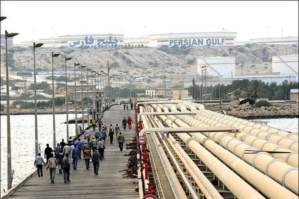 بازدید نمایندگان از منطقه عملیاتی خارک