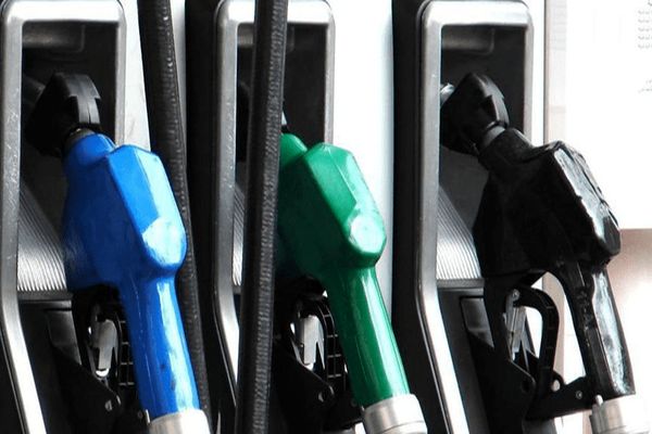 خبر مهم شبانه از قیمت بنزین | تصمیم مجلس درباره بنزین ۳ نرخی  