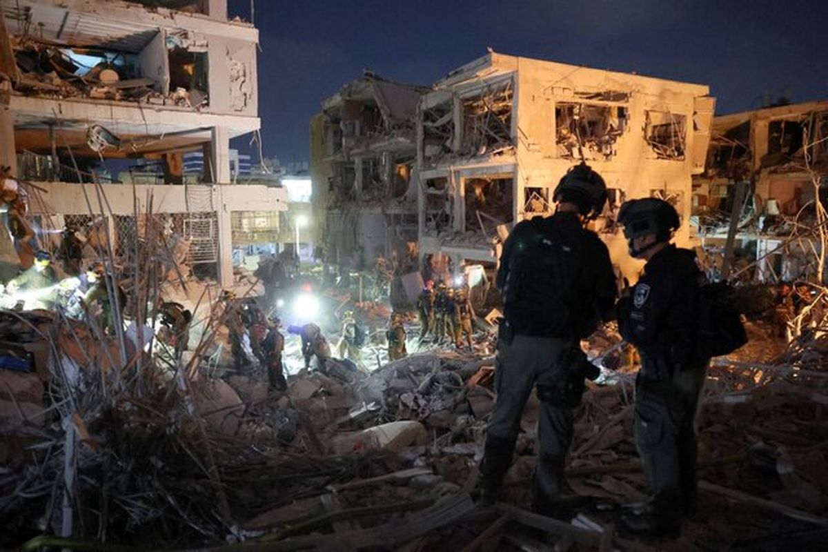 گزارش تلگراف از سانسور شدید اسرائیل درباره حملات ایران به ۵ پایگاه نظامی اش